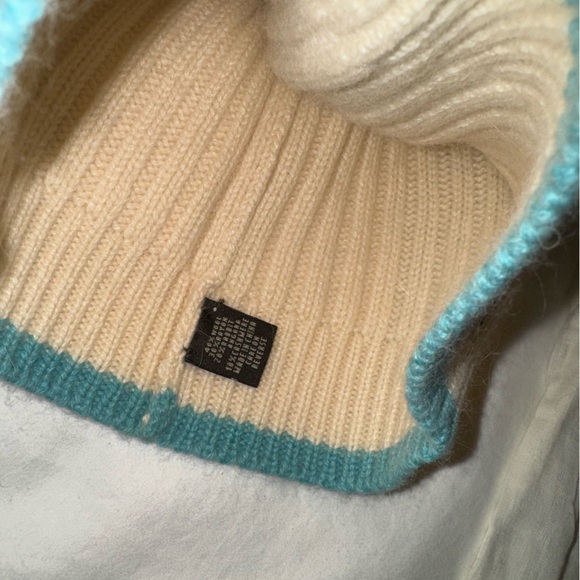 Authentic Coach beanie, beige with blue stripe - Picture 4 of 4